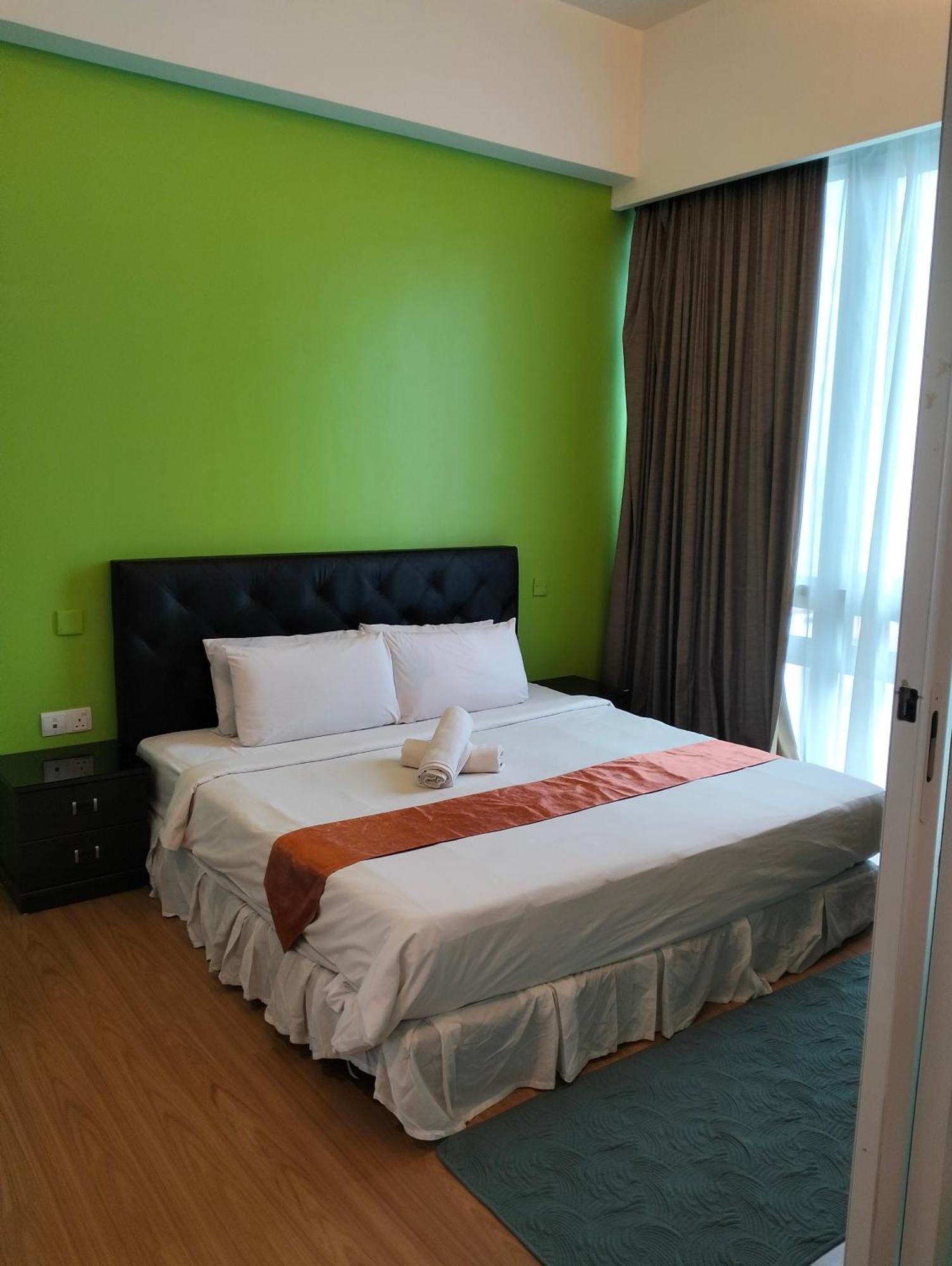 Pangsapuri Star At Swiss Garden Residences