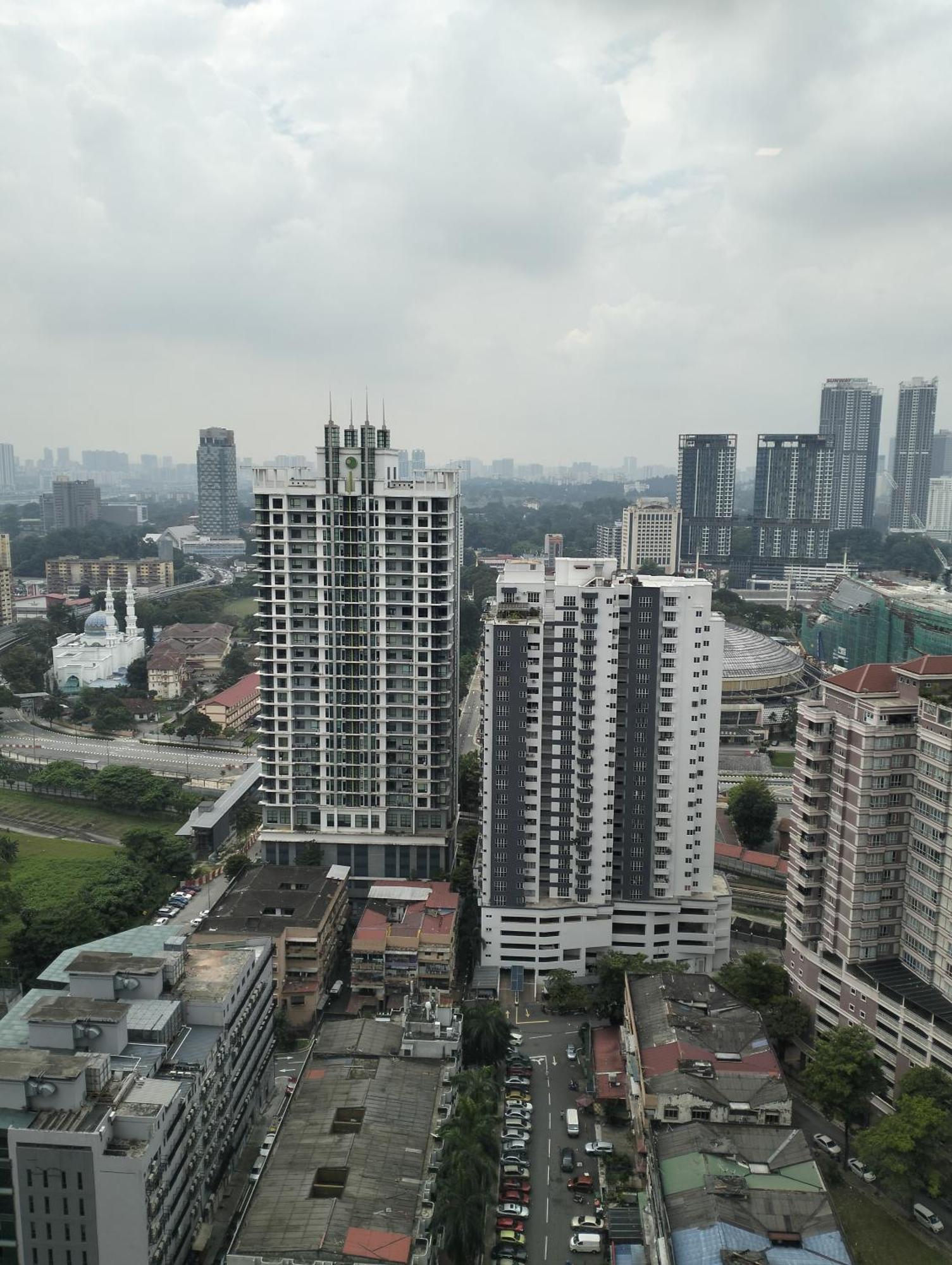 Star At Swiss Garden Residences *
